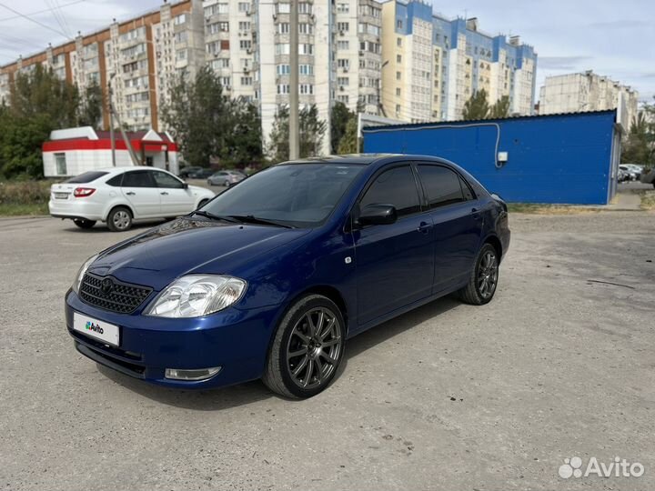 Toyota Corolla, 2004