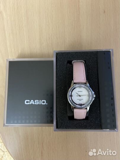 Часы наручные женские casio