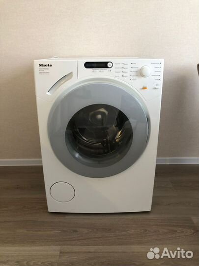 Стиральная машина Miele