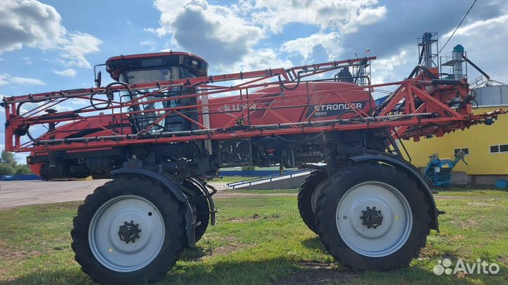 Опрыскиватель Kuhn STRONGER 3000 L, 2013