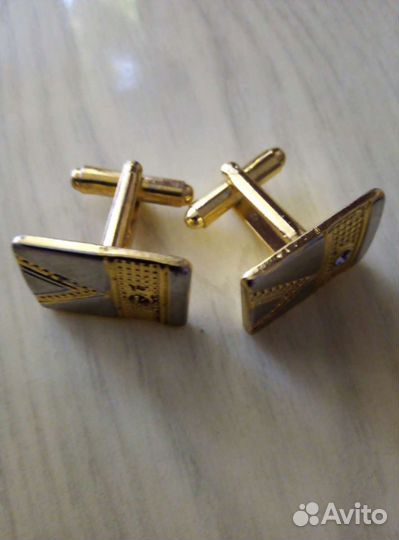 Запонки новые