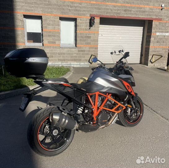 KTM 1290 Super Duke Gt