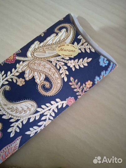 Колье ожерелье