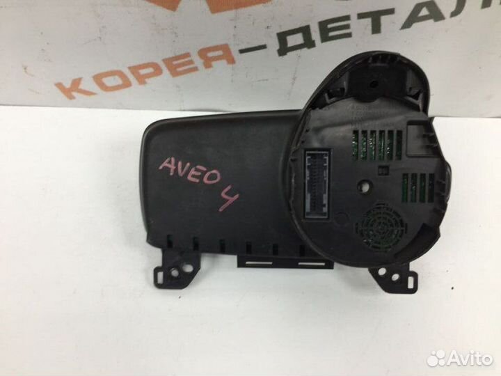 Панель приборов Chevrolet Aveo T300