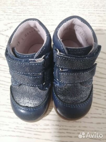 Ботиночки натур.кожа,19 размер, фирма 