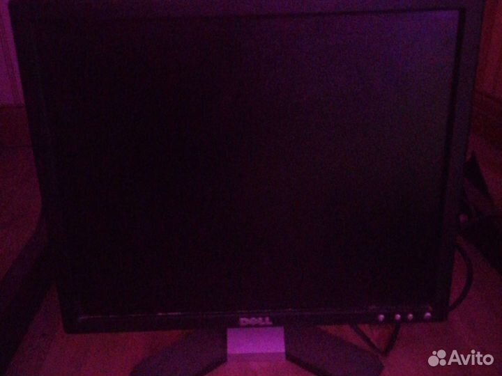 Монитор Dell