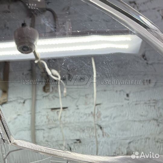 Уцененное стекло для фары Nissan Teana J32 (2011-2