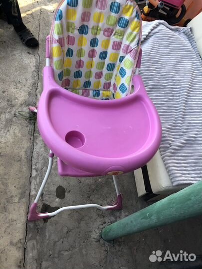 Коляска, стул для кормления