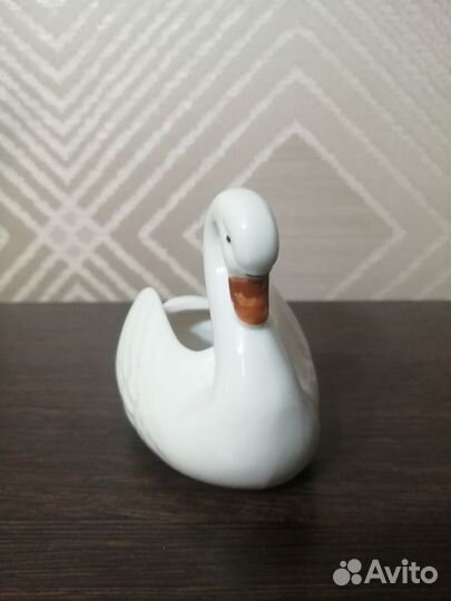 Статуэтка, салфетница