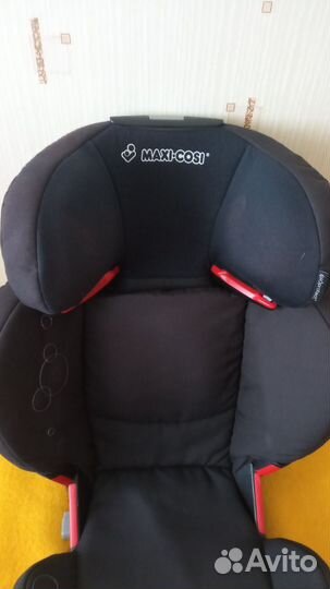 Детское автокресло Maxi-Cosi rodifix 15-36 кг