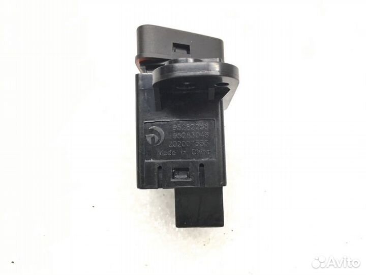 Кнопка аварийной сигнализации Chevrolet Cruze