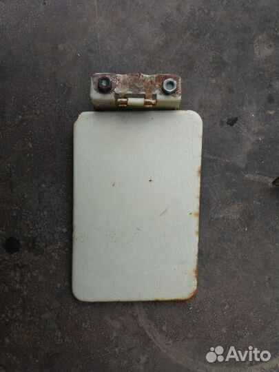Лючок бензобака нива 2121