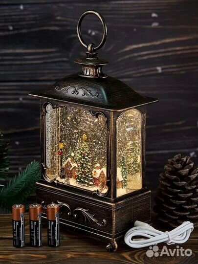 Светильник с новогодней, музыкальной композицией