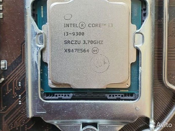 Материнская плата z370 с процессором i3 9300
