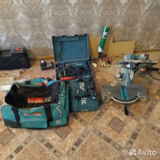 Монтаж входных и межкомнатных дверей