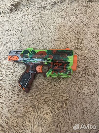 Nerf zombie strike пистолет