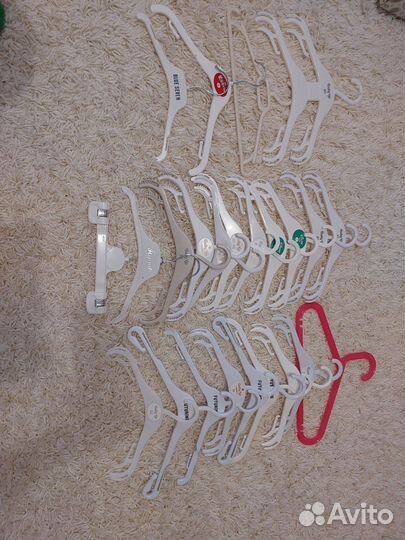 Вешалки плечики детские маленькие пакетом 23 шт