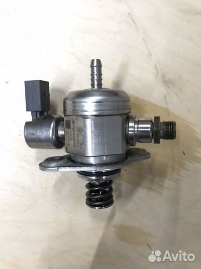 Насос тнвд 06K127025E Passat B8,1.8 TSI