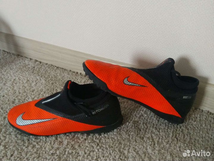 Бутсы(сороконожки) Nike phantom vision 2 academy d