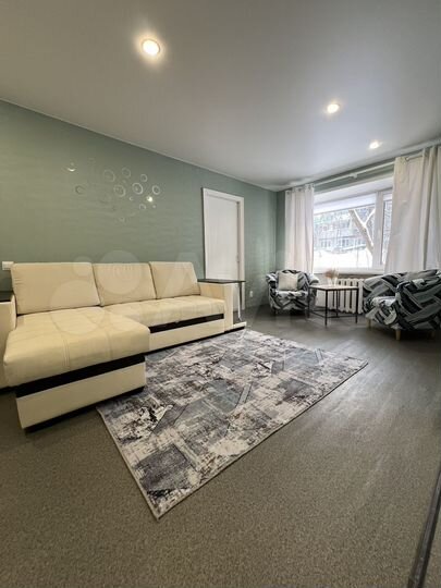 2-к. квартира, 43 м², 1/5 эт.