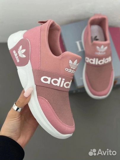 Кроссовки adidas 3 цвета