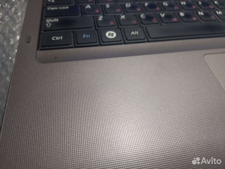 Мощный и тихий Core i7/8gb/SSD120/IntelHD/Акб