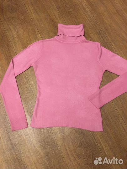 Свитер водолазка розовая мягкая