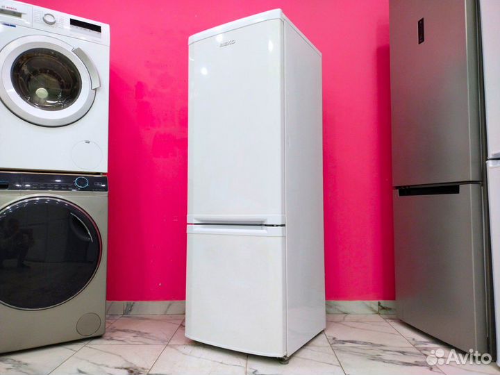 Холодильник маленький узкий бу Beko. На гарантии