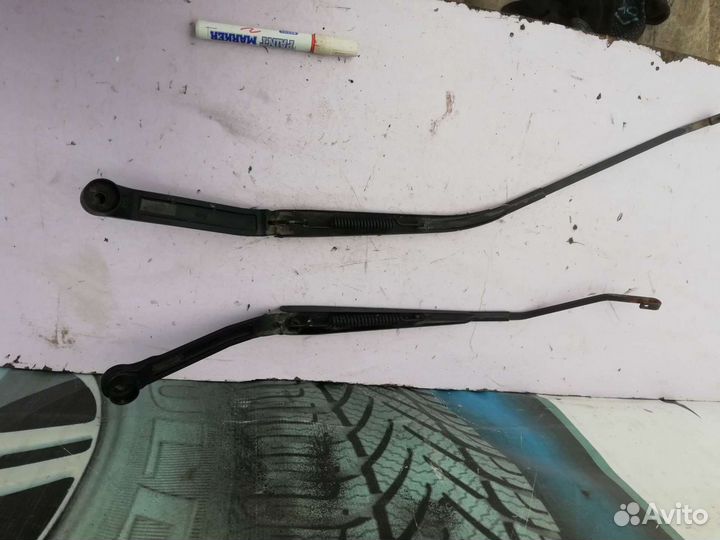 Дворник щётко держатель Mazda 6 (GG) 2002-2007