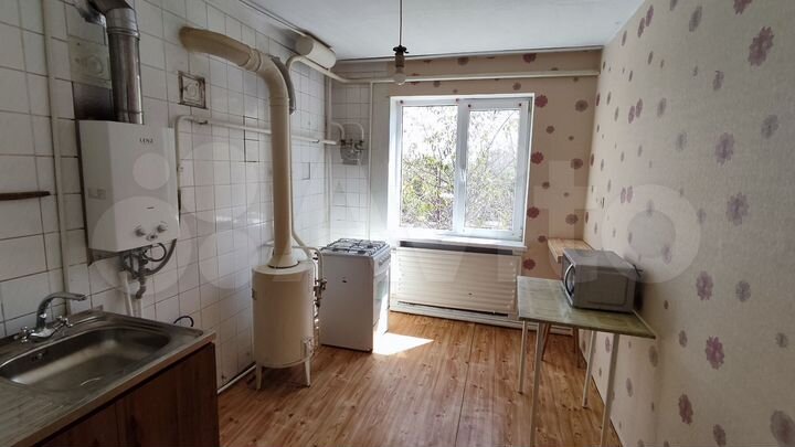 3-к. квартира, 65 м², 2/3 эт.