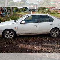 Nissan Primera 2.0 CVT, 1998, битый, 255 555 км, с пробегом, цена 150 000 руб.