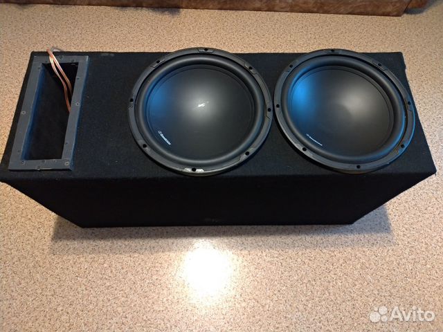 Короб для сабвуфера, с 2-мя динамиками Soundstatus
