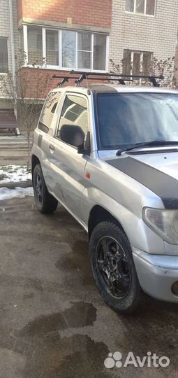 Mitsubishi Pajero iO 1.8 AT, 1998, битый, 250 000 км