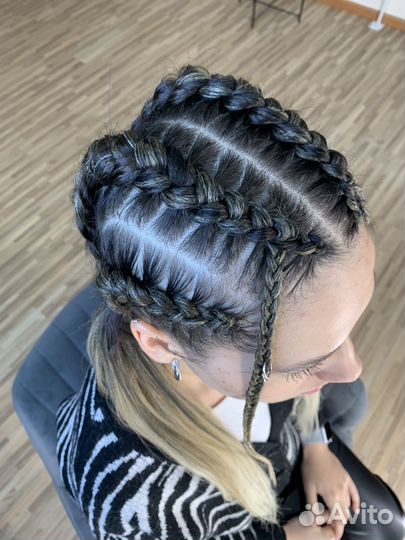 Косы с канекалоном