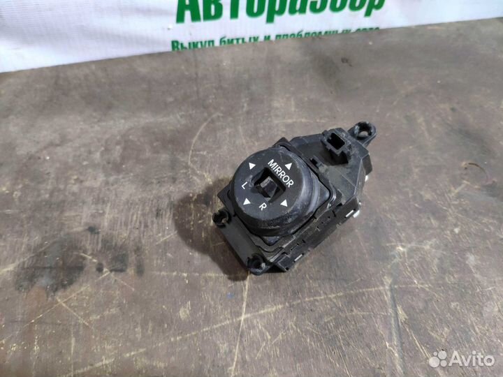 Блок управления зеркалами Hyundai Solaris