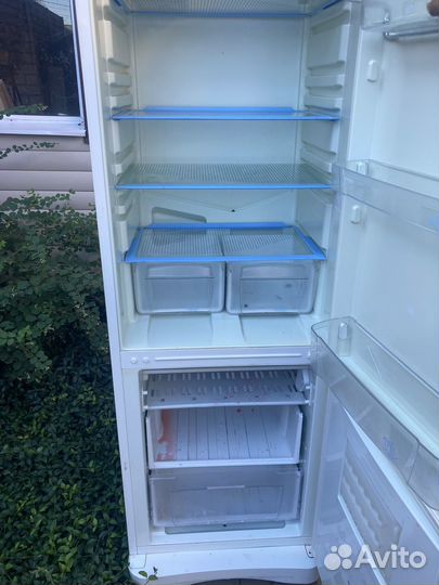 Холодильник не рабочий