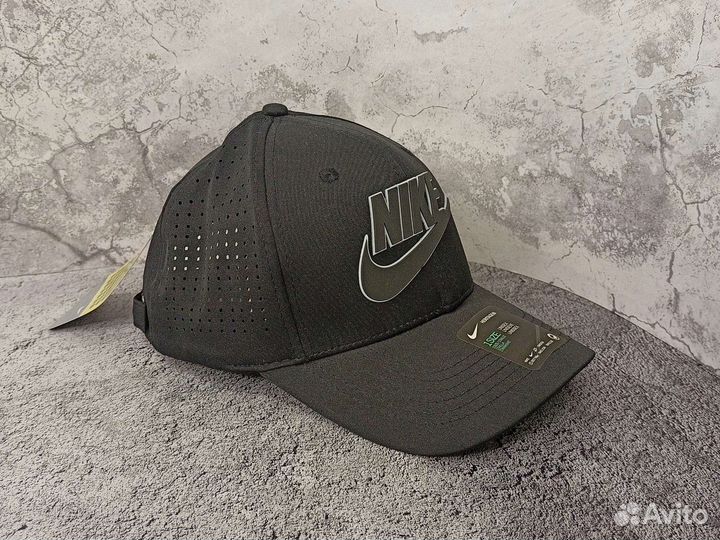 Бейсболка кепка Nike black
