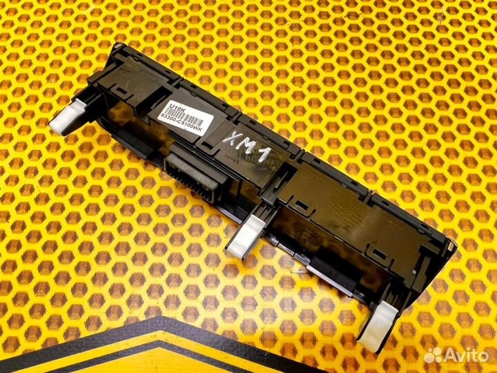 Блок кнопок подогрева сидений Kia Sorento Prime UM