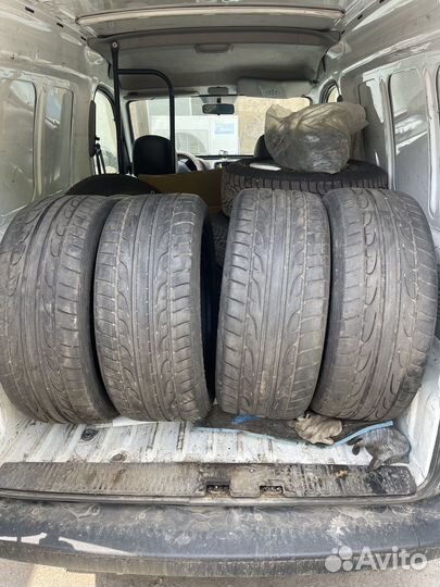 Dunlop SP Sport Maxx 235/50 R19 и 255/45 R19