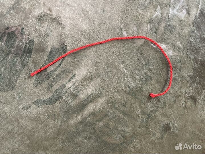 Красная нить из иерусалима