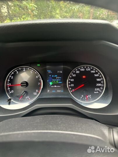 Toyota RAV4 2.5 AT, 2021, 12 000 км