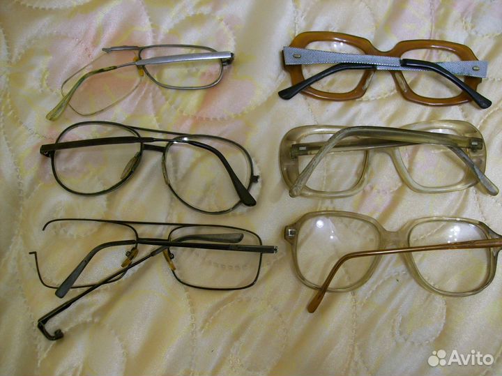 Старые оправы от очков на запчасти