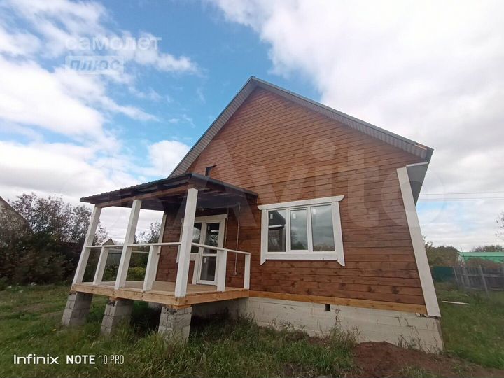 Дом 100 м² на участке 10 сот.