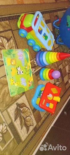 Развивающие игрушки