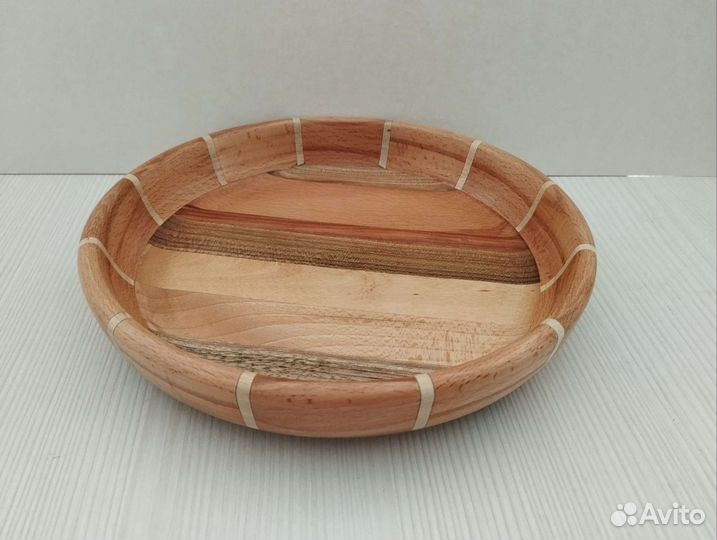 Деревянная тарелка