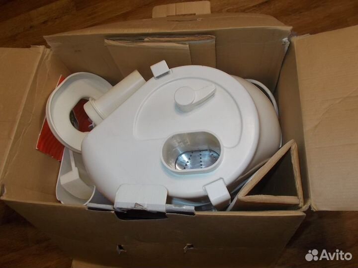 Соковыжималка свпп-201 в отличном состоянии