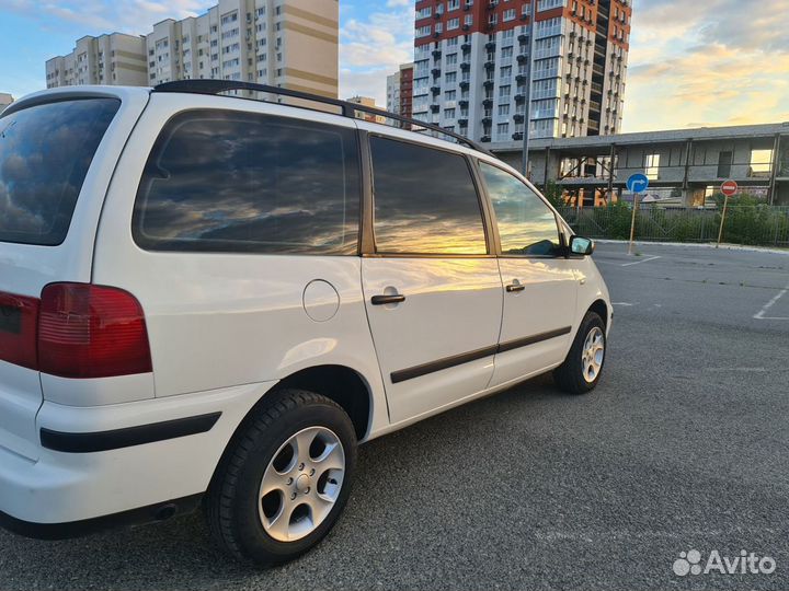 Volkswagen Sharan 2.0 МТ, 2001, 380 000 км