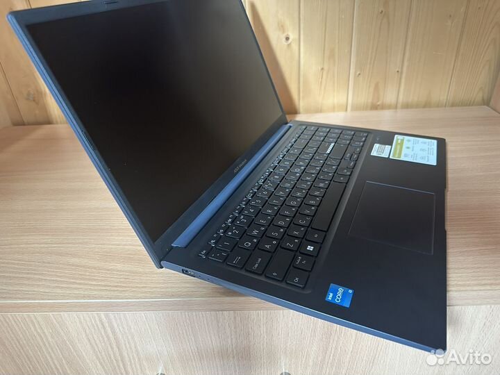 Asus Vivobook 15