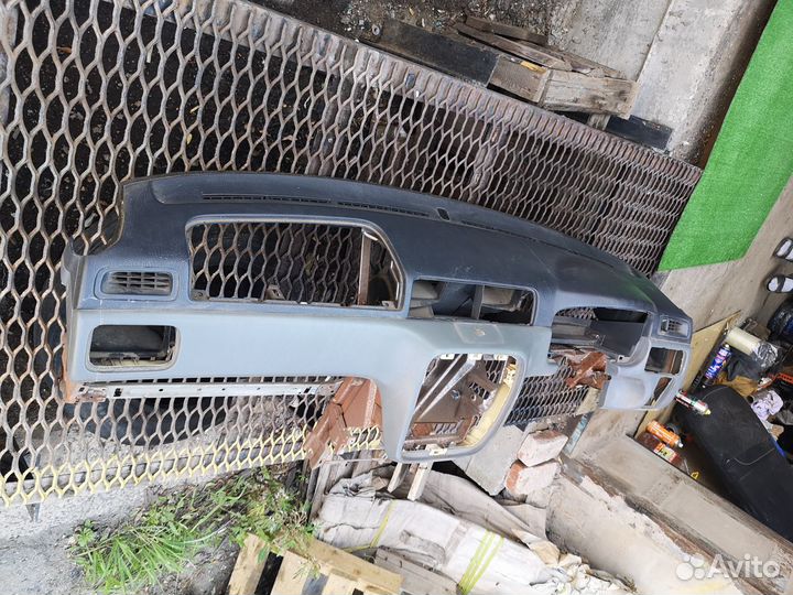 Торпедо панель на Honda Crv 1996-2002