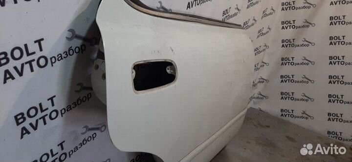 Дверь задняя правая Toyota Vista SV35 3SFE 1992